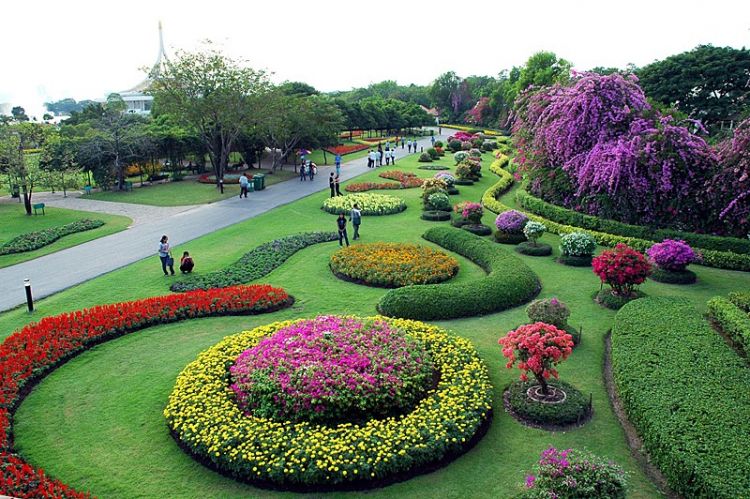  حديقة الملك راما التاسع King Rama IX Park.jpg