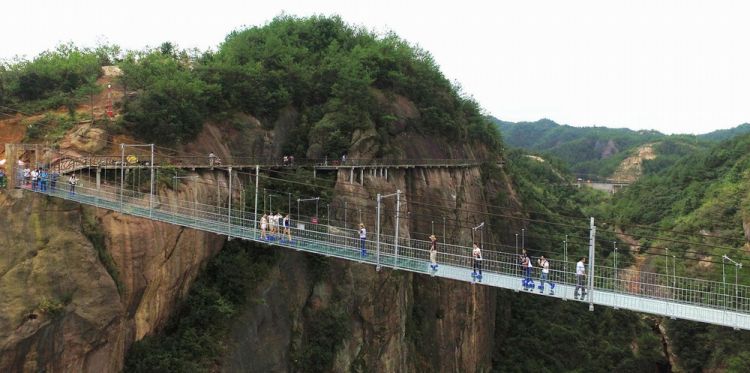 جسر الزجاج في تايوان 