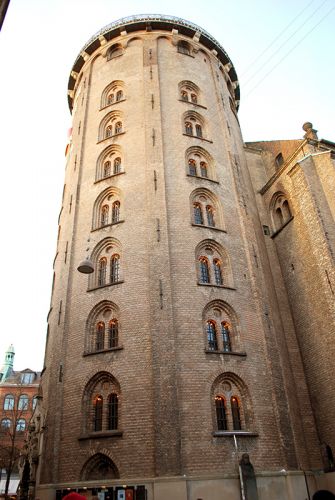 البرج الدائري Rundetaarn في كوبنهاجن - الدنمارك