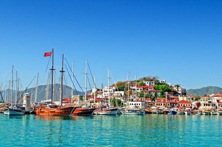 الميناء في تركيا 