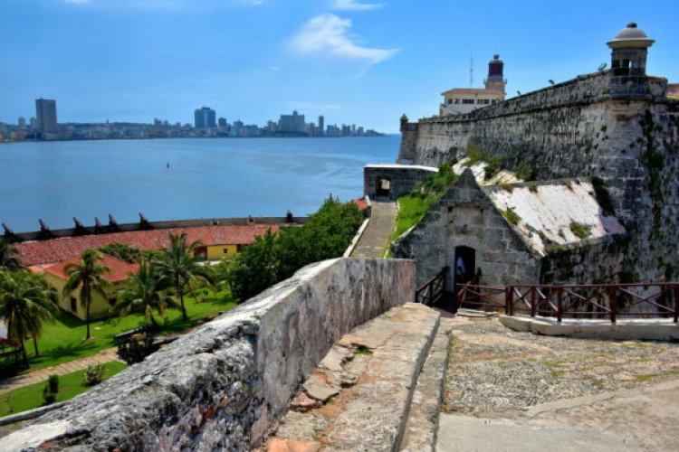 قلعة فولتاريزا سان كارلوس دو كابانا