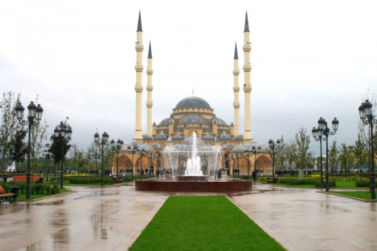 مسجد قبة غروزني