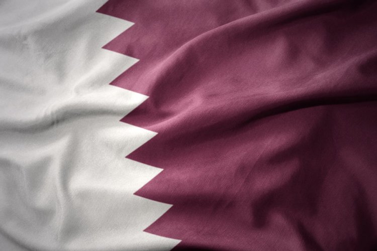 علم البحرين وعلم قطر