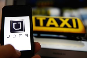 خدمة النقل الذكي أوبر Uber