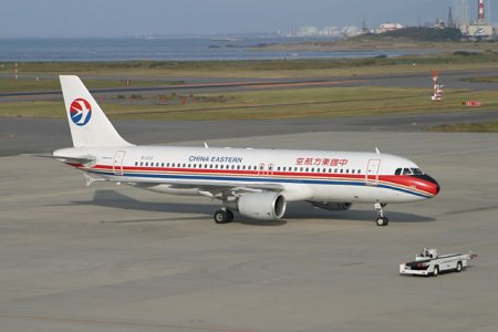20 مصابا بسبب تعرض طائرة صينية لاضطرابات جوية