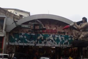 سوق الجينز في باندونق - إندونيسيا